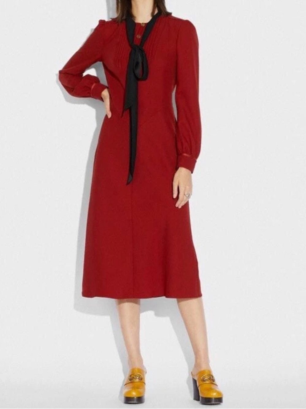 Coach Women’s Bow Neck Red Black Long Sleeve Midi Dress Size 2 New With Tags